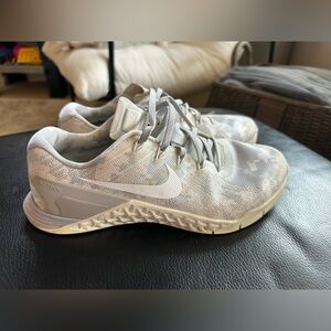 Women’s Nike Metcon 3 AMP Grey Digi Camo